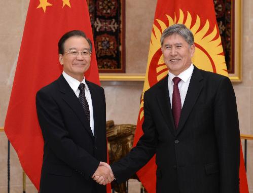 上海合作組織成員國領(lǐng)導(dǎo)人感謝溫家寶總理所作貢獻(xiàn)