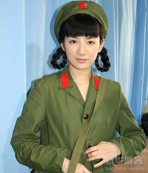 組圖：嬌柔女星軍裝照 誰最惹人愛？