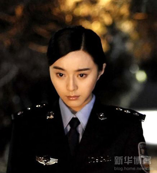 組圖：嬌柔女星軍裝照 誰最惹人愛？