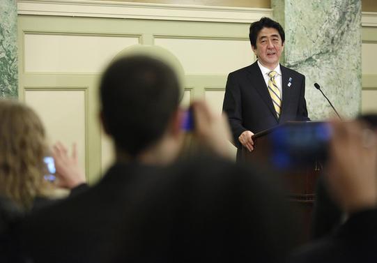 安倍訪美遭媒體冷遇 美日首腦會(huì)晤被指如一日游