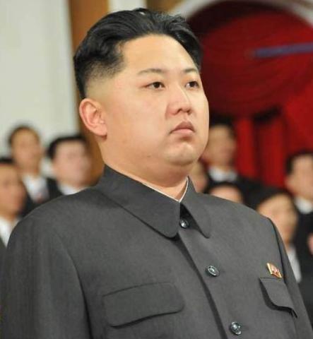 金正恩參謁錦繡山太陽宮 朝鮮譴責韓國對話提議是詭計
