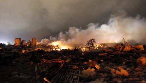 美國(guó)得州化肥廠爆炸致重大傷亡 威力如核彈