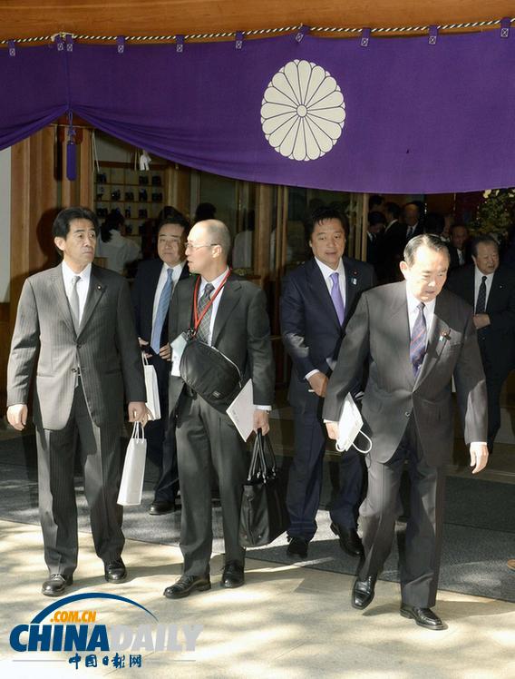 日本168名國會(huì)議員參拜靖國神社 80人前往釣魚島