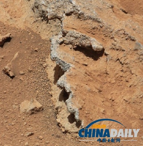 “好奇號”發(fā)現光滑鵝卵石 或證明火星曾存在河流