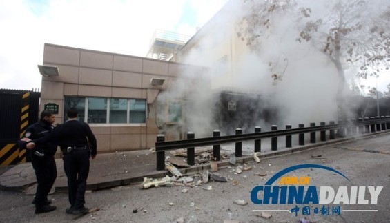 截獲信息稱基地組織將發(fā)動(dòng)襲擊 美關(guān)閉多國(guó)使館避難