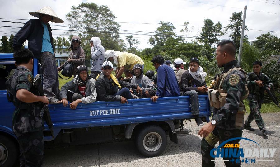 菲律賓反對派襲擊南部城市 欲在市政府升獨立旗