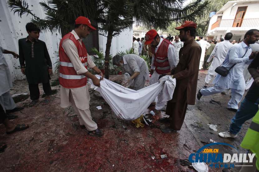 巴基斯坦一教堂遭自殺式爆炸襲擊 56人喪生（圖）