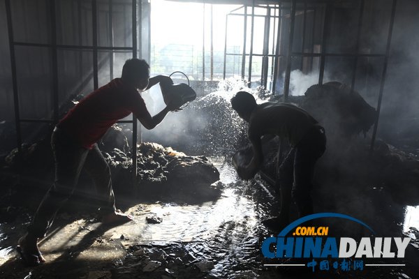 孟加拉又一制衣廠發(fā)生火災(zāi) 至少10人死亡（組圖）