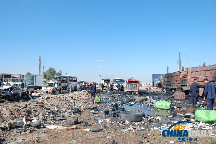 敘中部發生汽車炸彈爆炸襲擊 至少30人死亡