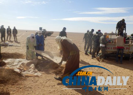 尼日爾移民車沙漠拋錨 致87人脫水而死(圖)