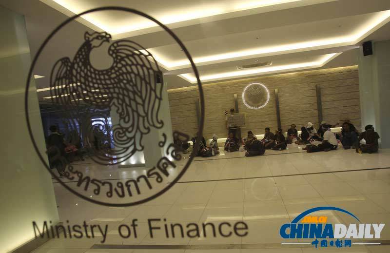 泰國反對派“占領”財政部 逼英拉下臺