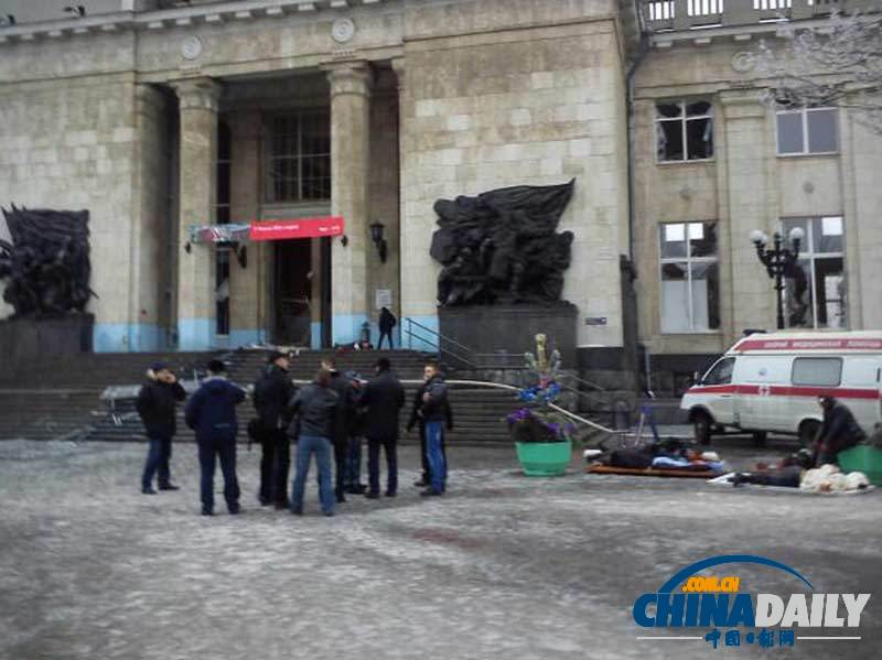 俄南部火車站發(fā)生恐怖襲擊 18人死亡50人受傷