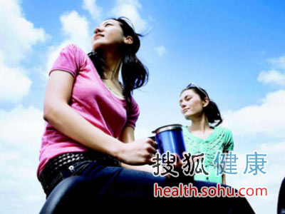 養生警惕：飯后一小時內做八件事會短命！(組圖)