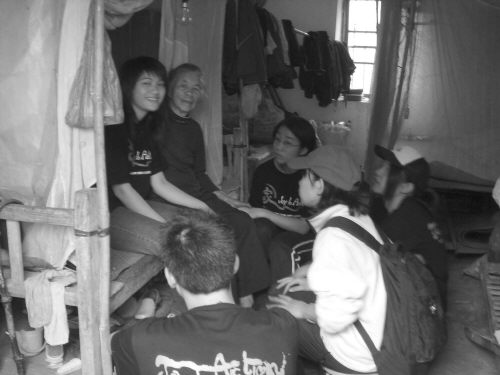 中外大學生工作營進駐麻風康復(fù)村