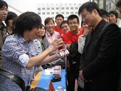對外經(jīng)貿(mào)大學第13屆社團文化節(jié)精彩圖片