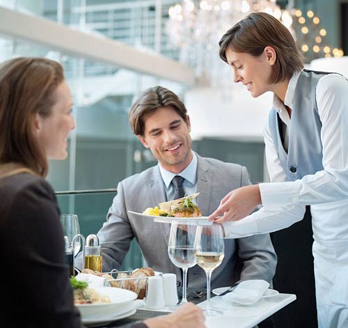 想讓食物更好吃?試試轉(zhuǎn)動你的盤子