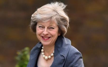 英國首相：鞋子是最愛，對鼻子不滿意