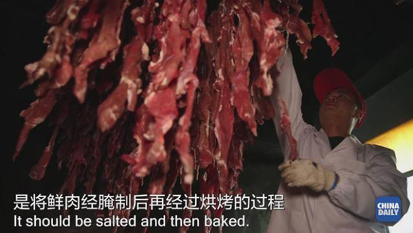 那一口下去滿嘴生津、齒頰留香的美味，承載著他怎樣的回憶和憧憬丨解碼中國