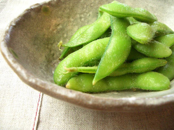 究竟吃什么對(duì)頭發(fā)好呢？這10種食物助你解決脫發(fā)煩惱