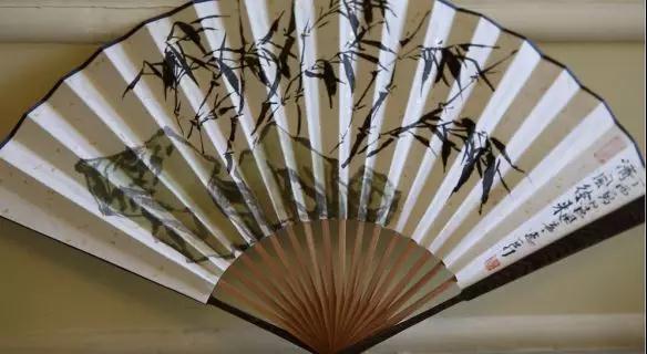 五百年來首次！劍橋大學國王學院合唱團發布中文歌曲，這兩首歌是……