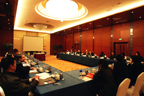 US delegation hosts investment symposium in Zhongguancun