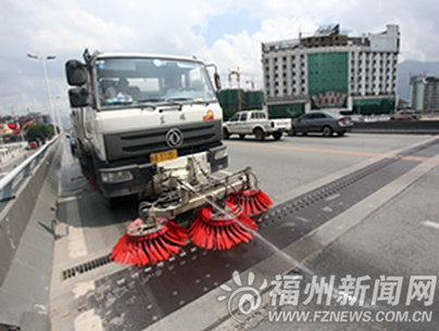 福州環(huán)衛(wèi)多項指標位居全省前列　機械化作業(yè)率高