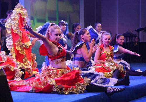 The Fourth Hot Spring Festival opens in Lianjiang County