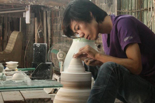 'Porcelain capital' hopes to rekindle age of beauty 'Porcelain capital' hopes to rekindle age of beauty
