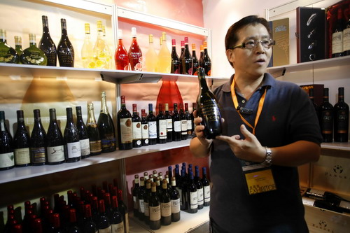 香港時(shí)尚購(gòu)物展在山東濟(jì)南開(kāi)展