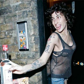 Amy Winehouse 'killing' parents