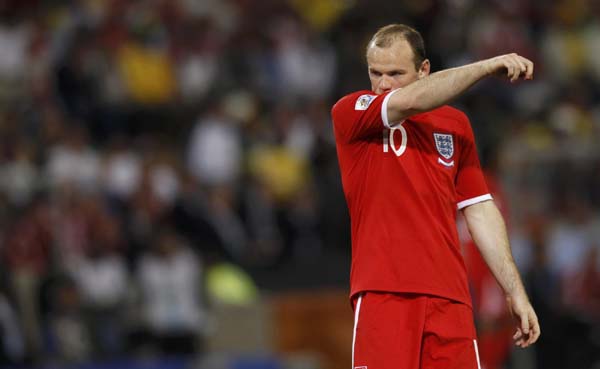 Germany thrash England to reach last eight
