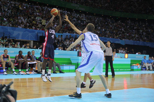 US beats Finland in basketball at Universiade