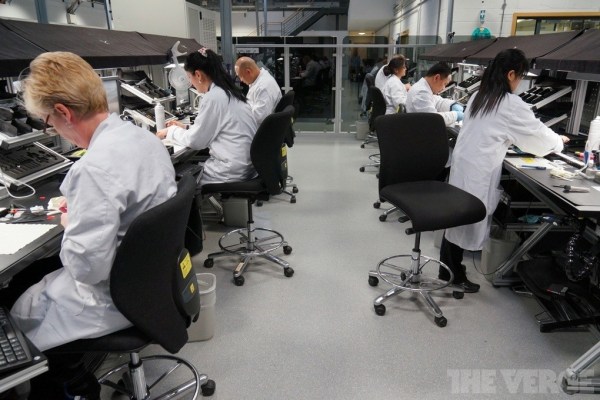 世界上最奢侈手機是怎樣煉成的(組圖)