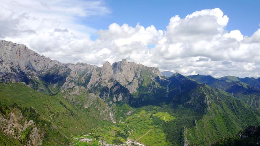 Scenery of Zhagana mountains featuring Tibetan-style villages