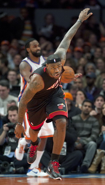 韋德34分16板皇帝24分11板 熱火客場88:93不敵尼克斯