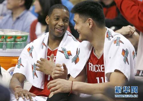 “難說再見！”：姚明NBA生涯全回顧