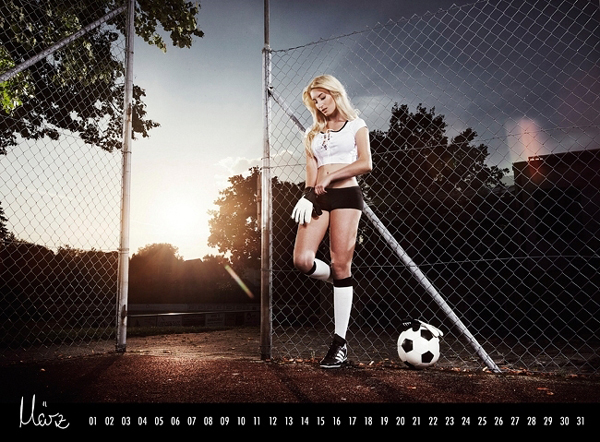 德國女足拍攝2012新掛歷