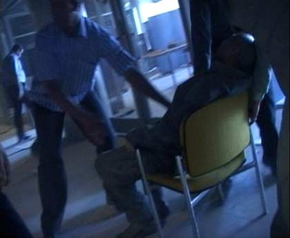 Bombing at Iraqi parliament kills 8