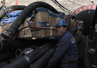 王家嶺礦難急救仍在持續