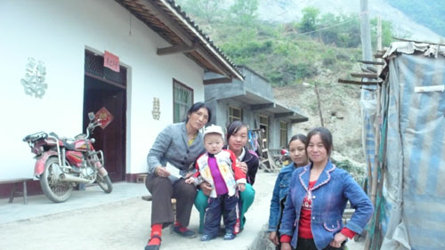 汶川地震一周年前夕平武南壩見(jiàn)聞