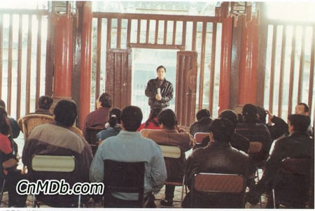 90年代的本土體驗與現(xiàn)實關懷