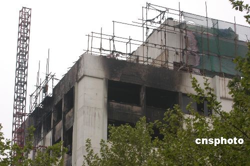 武漢市政府大樓今日上午著火 大火現已被撲滅