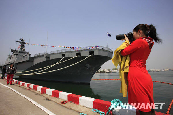 多國軍艦向公眾開放[組圖]