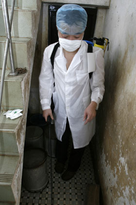 海口道客新村水源污染致43人腹瀉 目前全村已接通安全水源