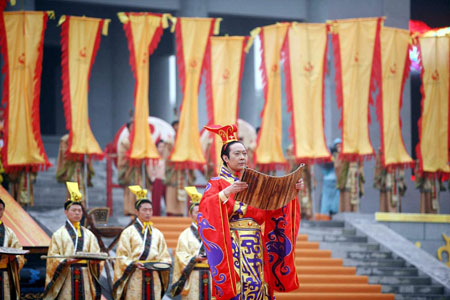 2009首屆世界華人炎帝故里尋根節(jié)開(kāi)幕式暨拜祖大典隆重舉行