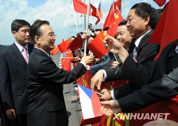 溫家寶：中國近期將再向歐洲派出采購團(tuán)