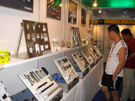 近千企業參展“大交會”