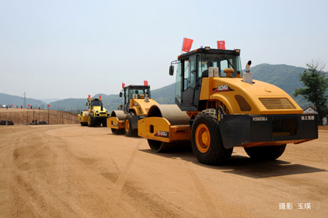 遼寧丹海高速公路搭建貿易快速大通道