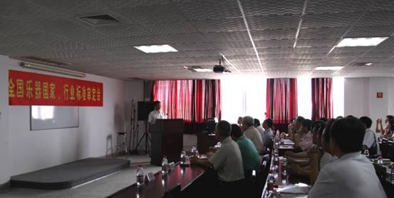 武漢民企艾立卡：訂標準 贏市場