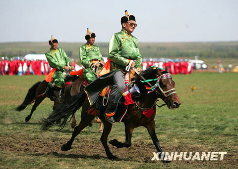 那達慕大會亮相亞洲藝術節[組圖]